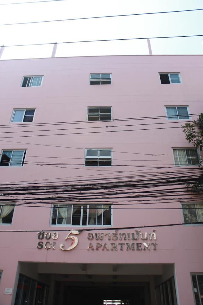 Soi 5 Apartment Pattaya Exterior photo